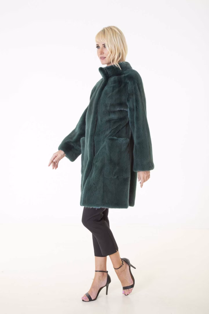 Пальто из норки цвета Shock Green — фото 4 из 6