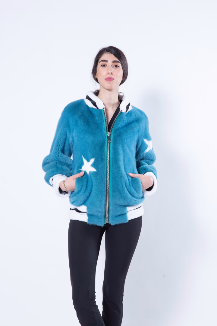 Пальто из меха норки цвета Teal Blue — фото 3 из 9