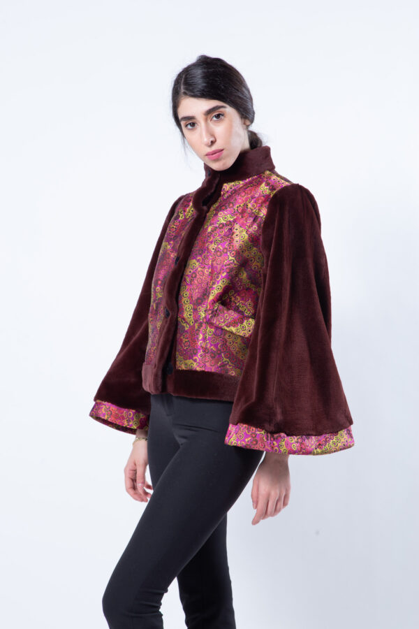 Пальто из стриженной норки бордового цвета и ткани