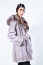 Пальто Аврора из норки цвета Ice Fume с капюшоном из куницы