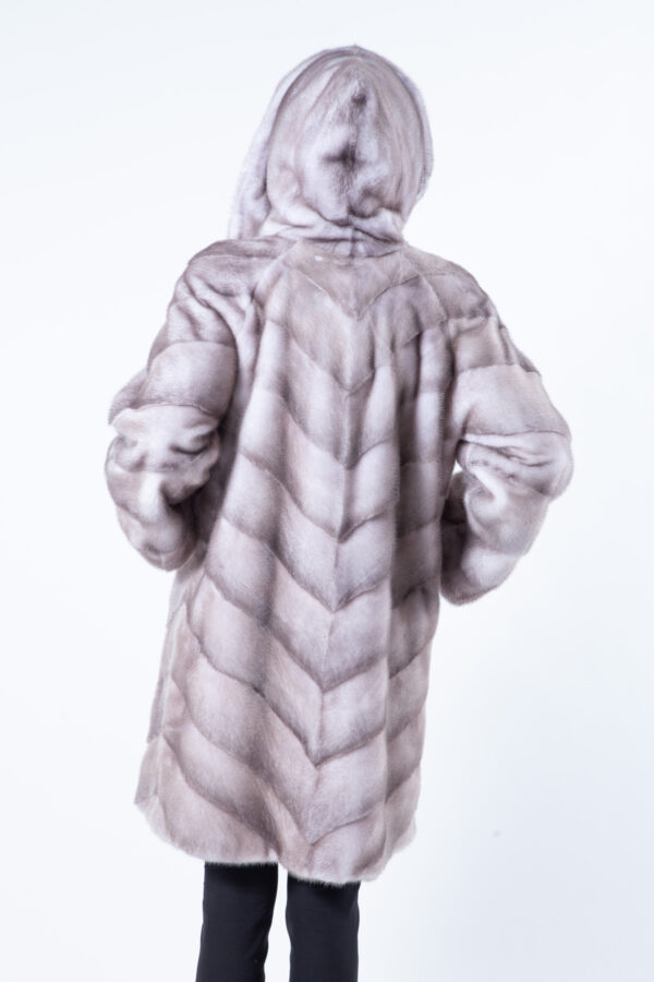 Пальто с капюшоном из норки цвета Ice Fume