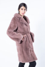 Пальто из меха норки цвета Antique Rose Scuro