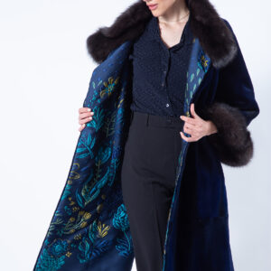 Двусторонняя шуба из меха стриженной норки цвета Royal Blue и ткани