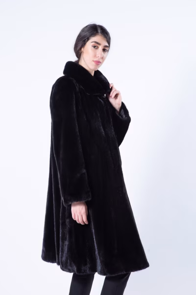 Шуба из меха норки Blackglama