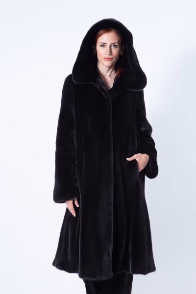Шуба из норки Blackglama с капюшоном