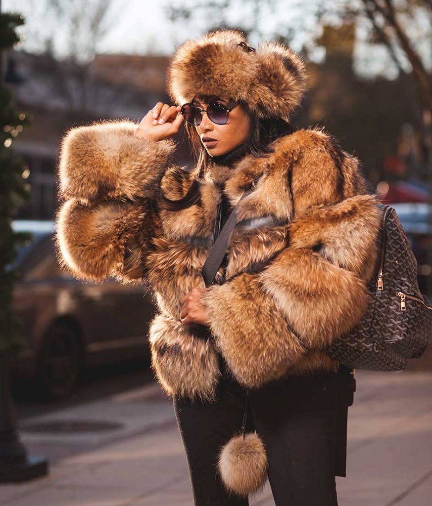 Сколько стоит шуба в ОАЭ - Dubai Furs Shop